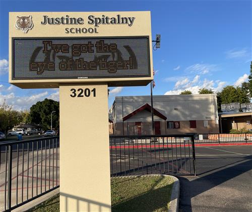 Spitalny STEAM School