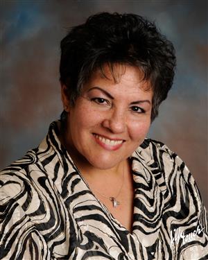 Board Member Rosa Cantu Headshot